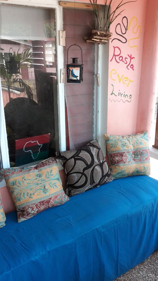 Holiday Home - Guest House Πορτ Αντόνιο Εξωτερικό φωτογραφία
