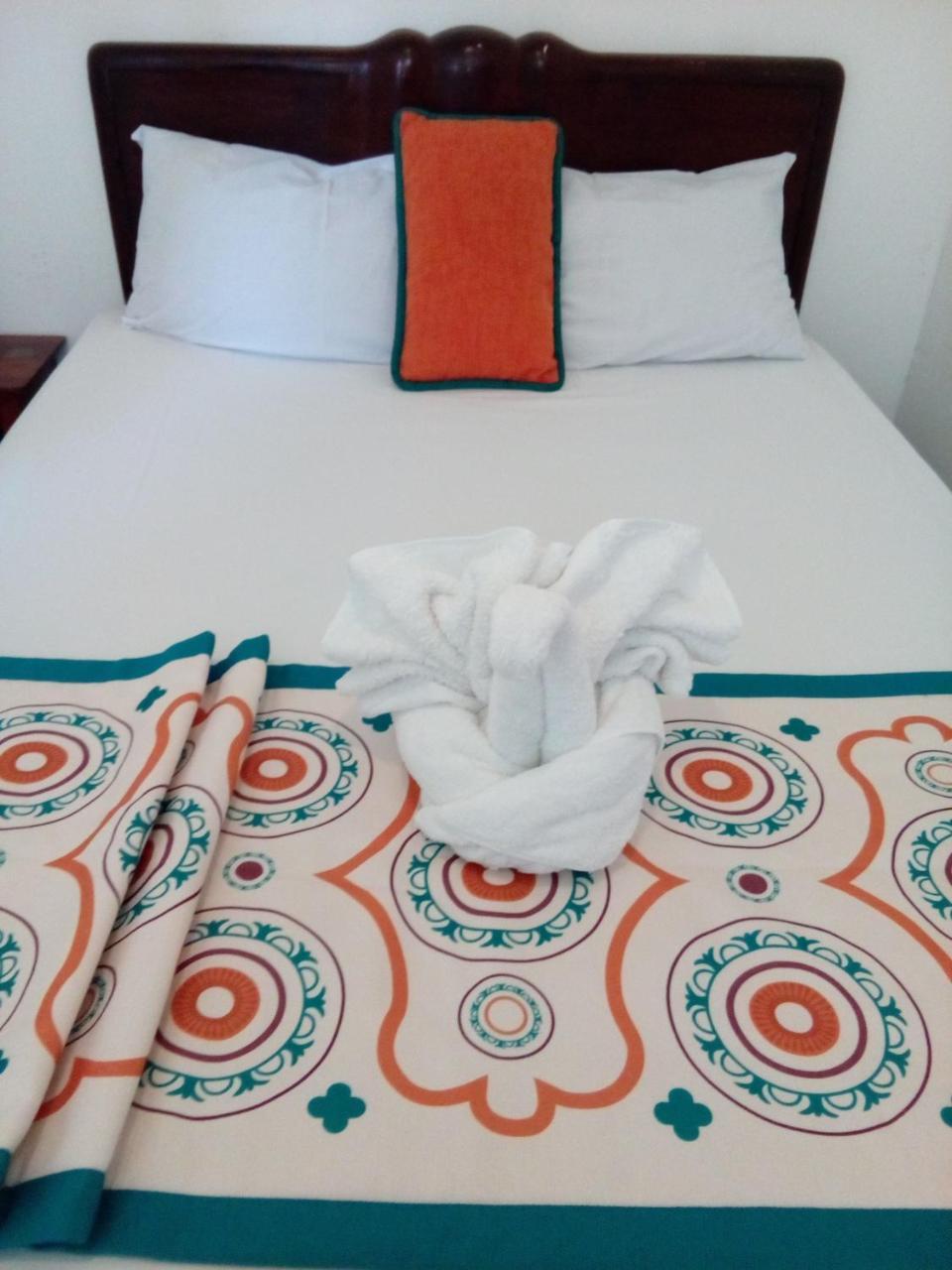Holiday Home - Guest House Πορτ Αντόνιο Εξωτερικό φωτογραφία